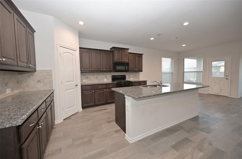 Oak Creek Trails - Residential Lease