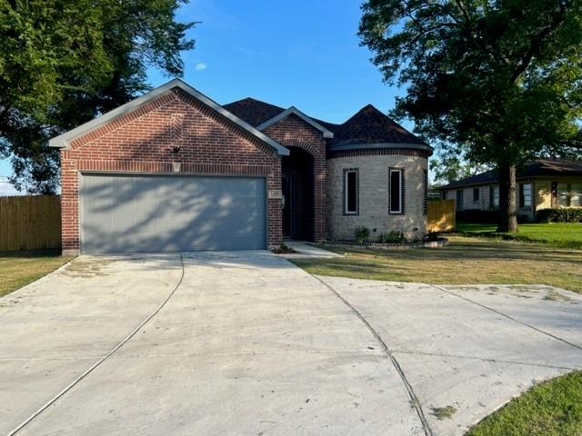 JOHNSON LINDLEY - Residential