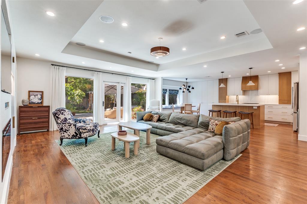 Caruth Hills 01 - Residential