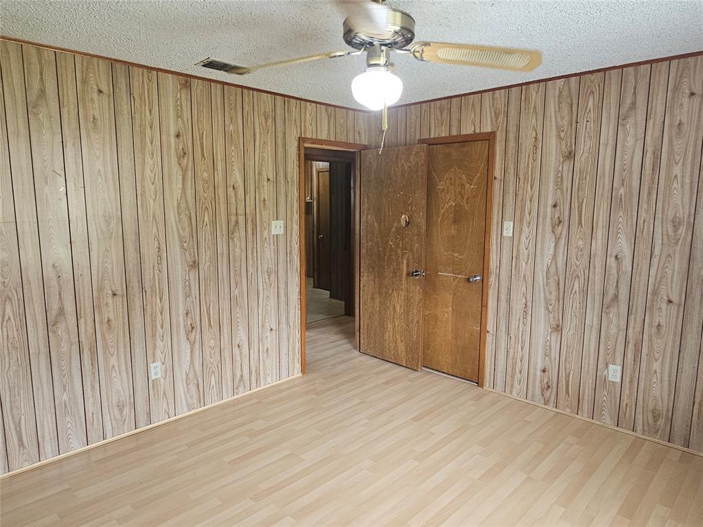 MCDONALD S - Residential