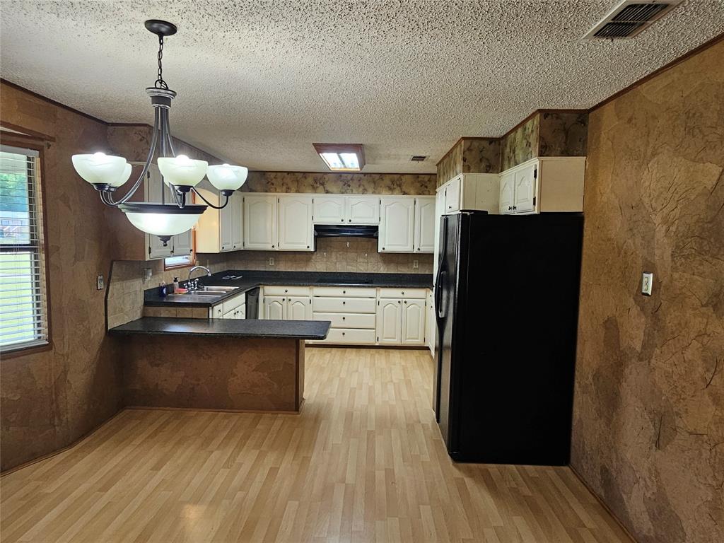 MCDONALD S - Residential