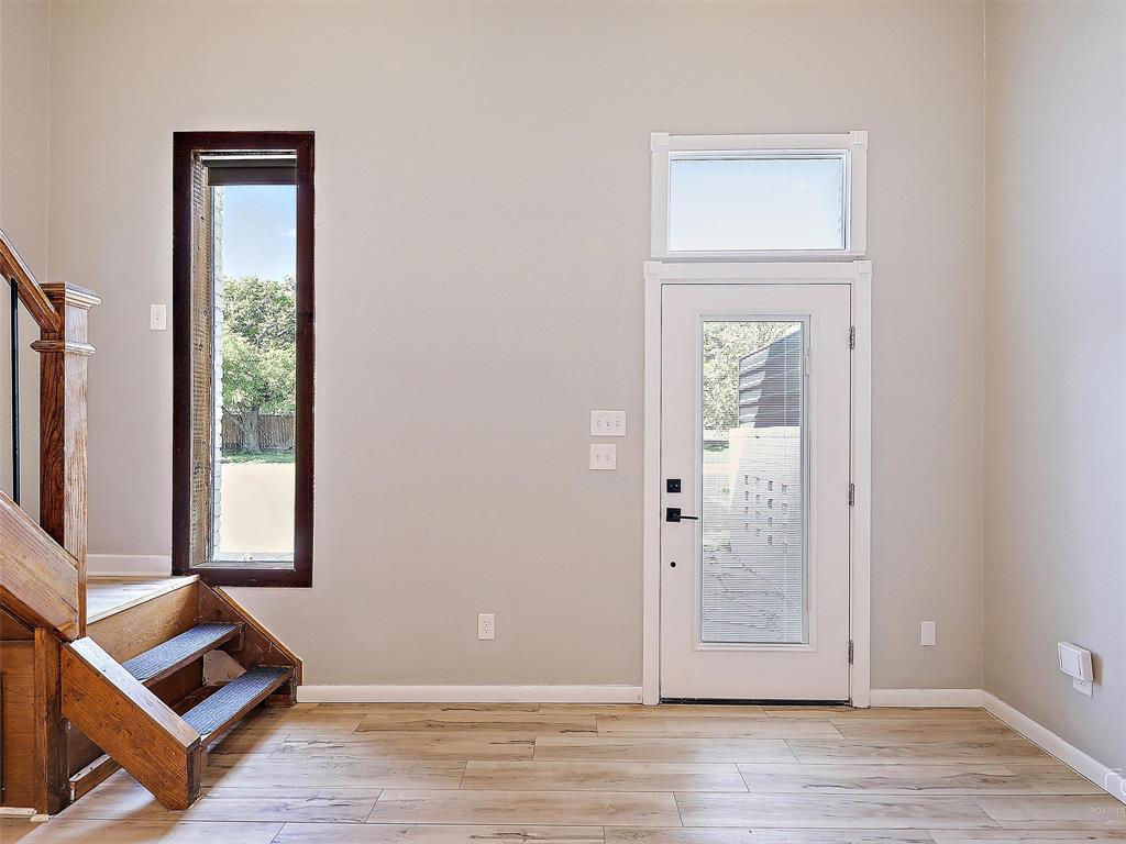 Air Park Dallas - Residential Lease