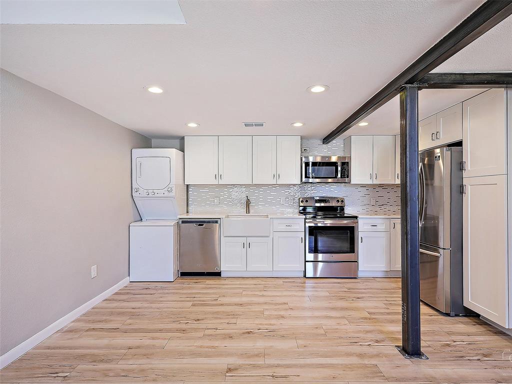 Air Park Dallas - Residential Lease
