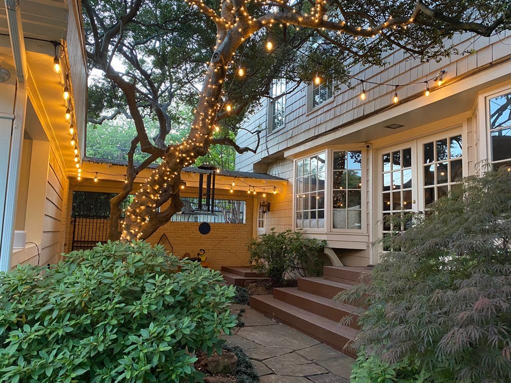 Caruth Hills - Residential
