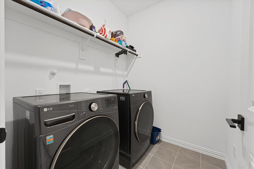 Tenison Vlg-Buckner Terrace - Residential