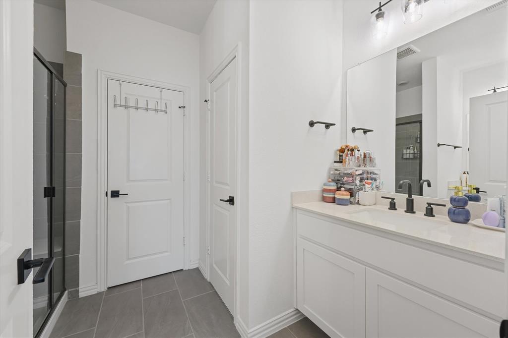 Tenison Vlg-Buckner Terrace - Residential
