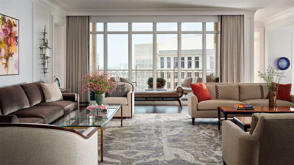 Residences Condo In Uptown - Residential