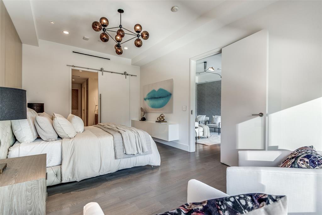 PARKSIDE CONDOMINIUM - Residential