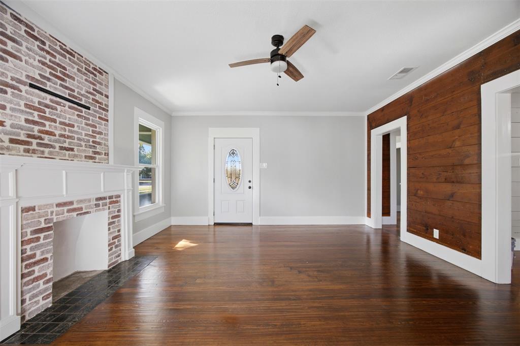 Ennis-Dvv - Residential