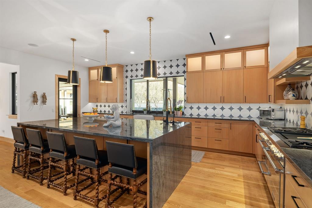 Lazy H Add - Residential