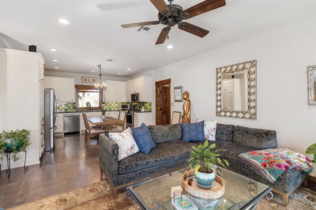 Lazy H Add - Residential