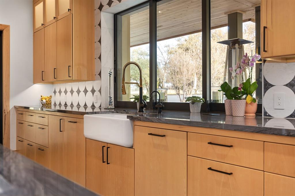 Lazy H Add - Residential