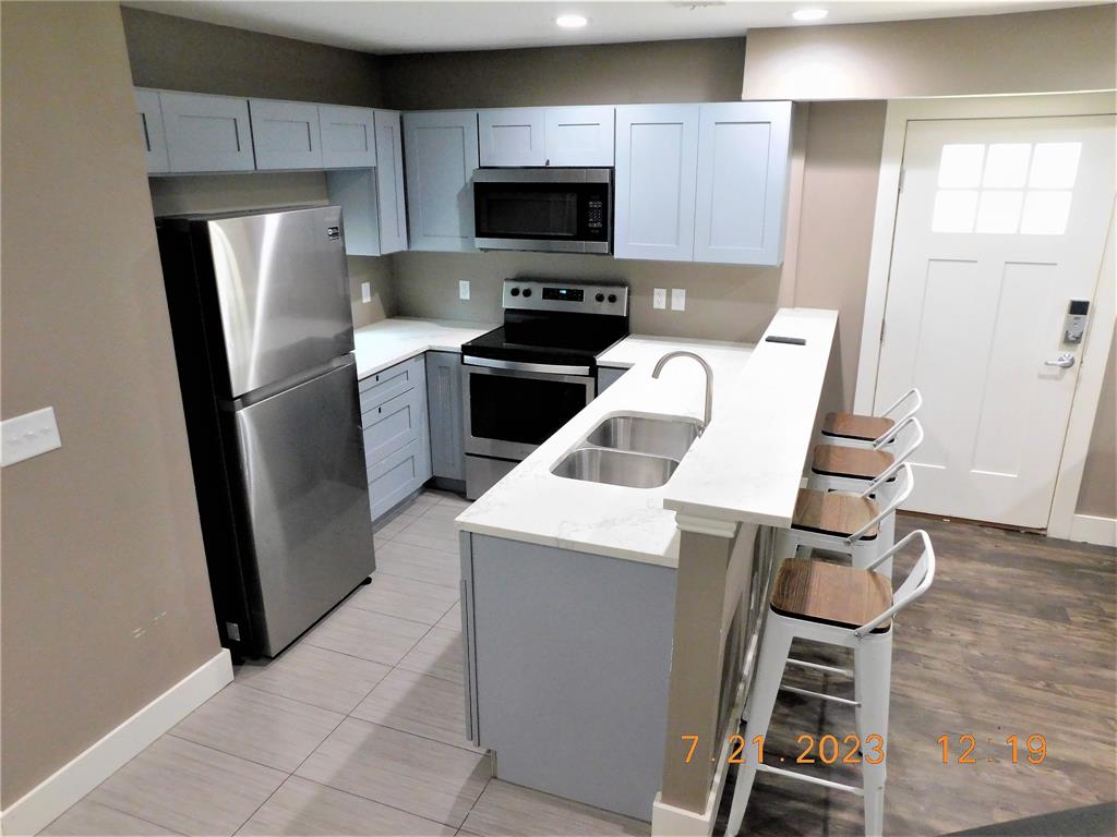 Bonds 2nd Add - Residential Lease