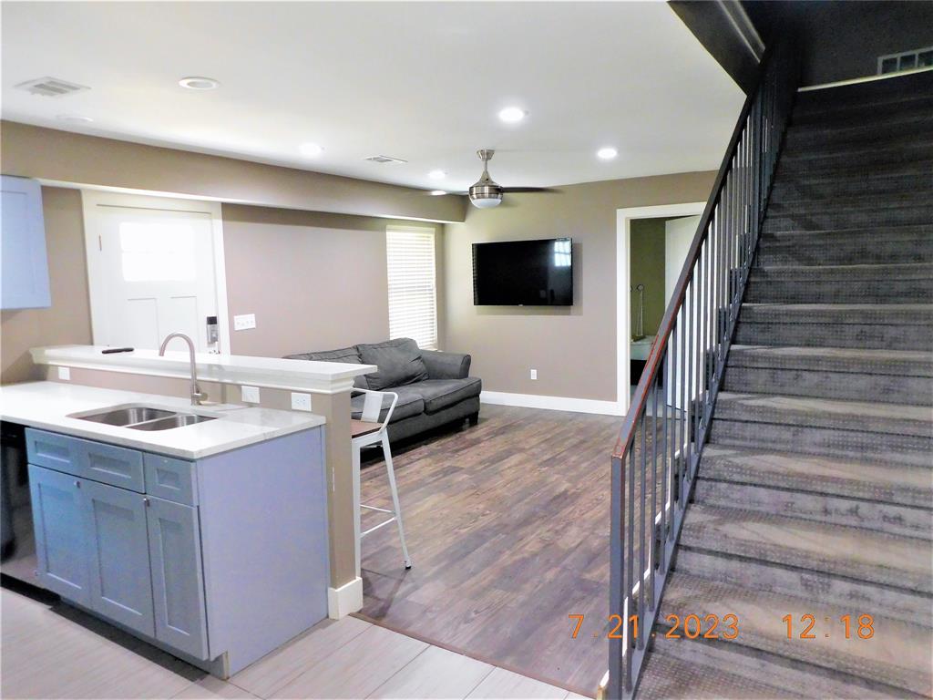 Bonds 2nd Add - Residential Lease