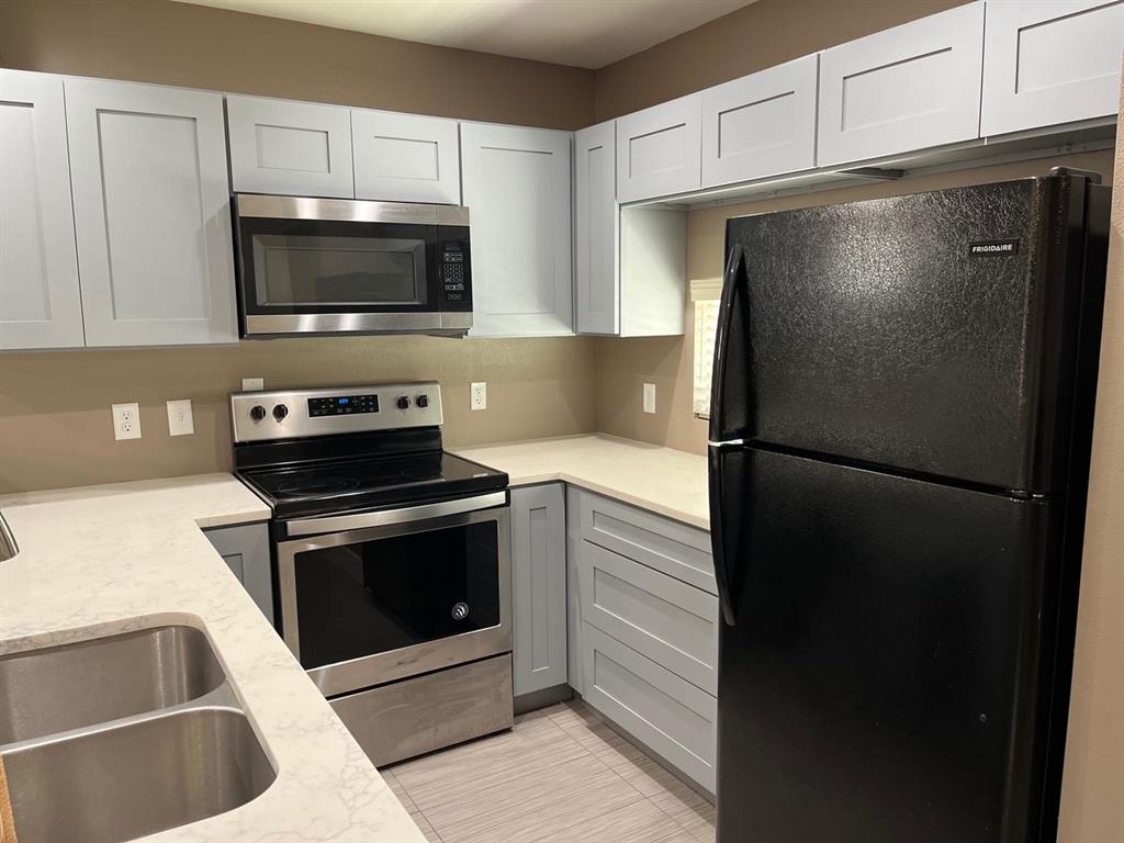 Bonds 2nd Add - Residential Lease
