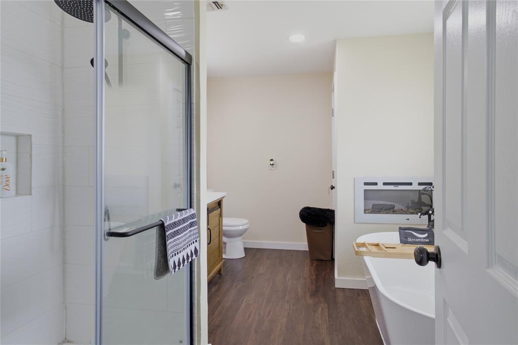 0292 J ROBERTSON - Residential