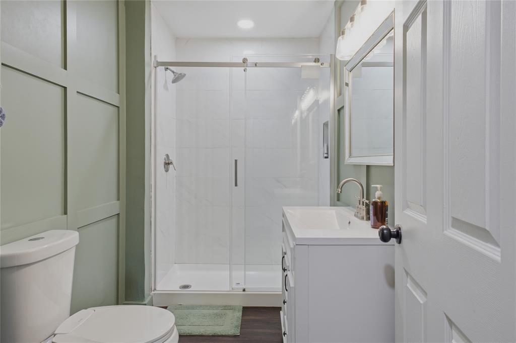 0292 J ROBERTSON - Residential