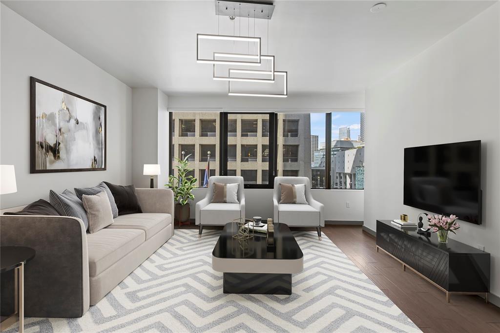 Metropolitan 1200 Main St Condo - Residential