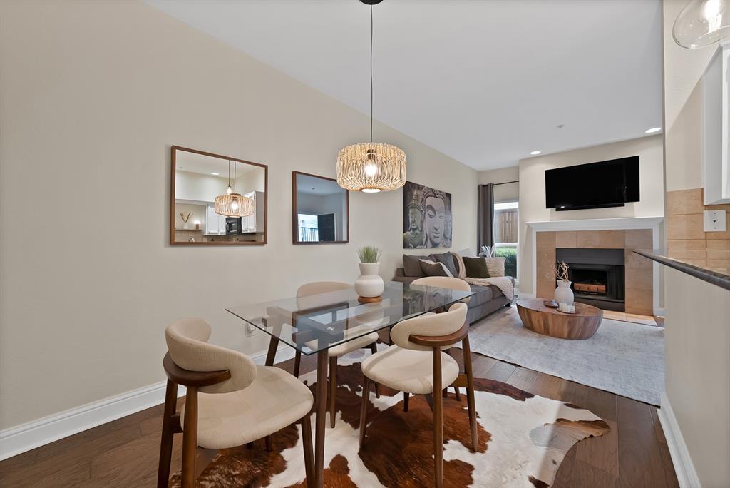 MIRABELLE CONDOS - Residential