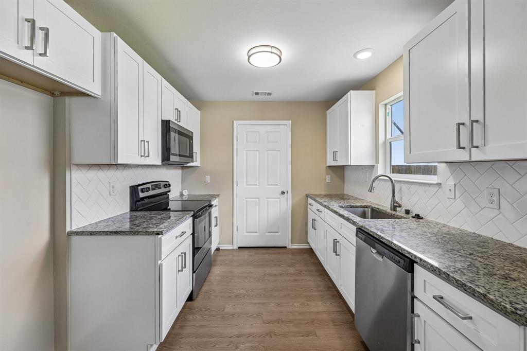 Whitney Estates - Residential