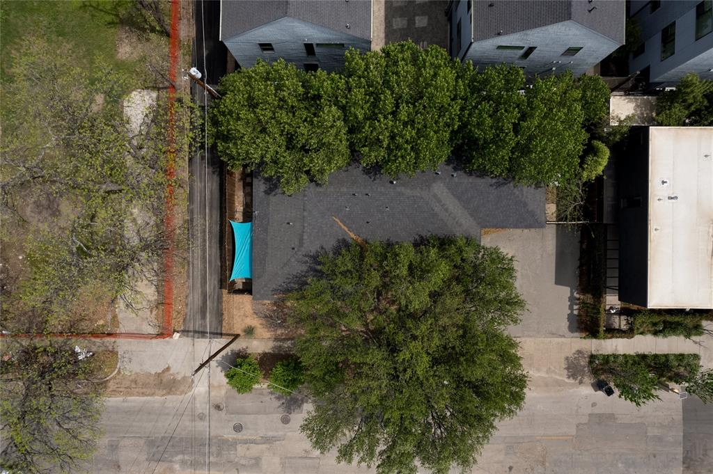 DALLAS LAND AND LOAN 2 - Land