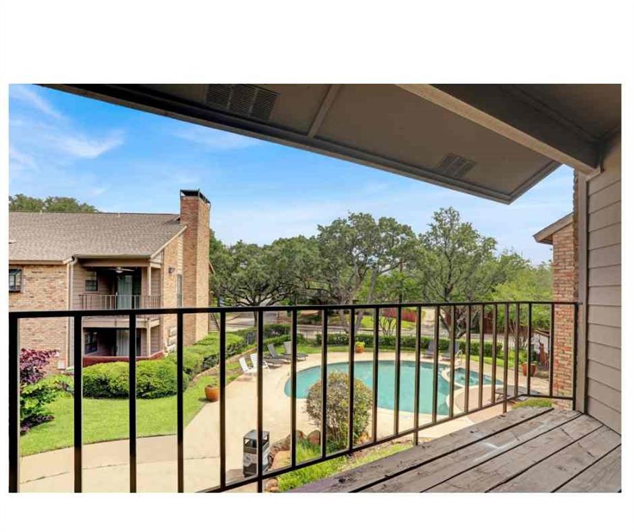 Fully Renovated 2-Bed, 2-Bath Condo in Prime North Dallas Location! Discover this stunning, move-in-ready condo located in the heart of North Dallas—just off Preston Road and Belt line, only minutes from Addison shops and restaurants and the Galleria Mall, and major highways including Dallas North Tollway, I-635, and US 75. Situated on the second floor, this unit offers a perfect blend of comfort, convenience, and modern style. Inside, you’ll find two spacious bedrooms, including a true primary suite with a luxurious double-sink vanity and walk-in closet. Both bathrooms have been fully renovated in a sleek, modern style, designed for comfort and elegance. Enjoy recent upgrades, including: Fully remodeled bathrooms Fresh interior paint throughout Brand new refrigerator and stove In-unit washer and dryer Step inside and you’ll instantly feel like you’re walking into a newly built home. The open layout is filled with natural light and extends to a private balcony with peaceful views of the community pool—a perfect spot to unwind. Whether you’re a first-time homebuyer, downsizing, or investing, this condo offers the ideal combination of style, functionality, and location. Don’t miss this exceptional opportunity—schedule your private tour today!