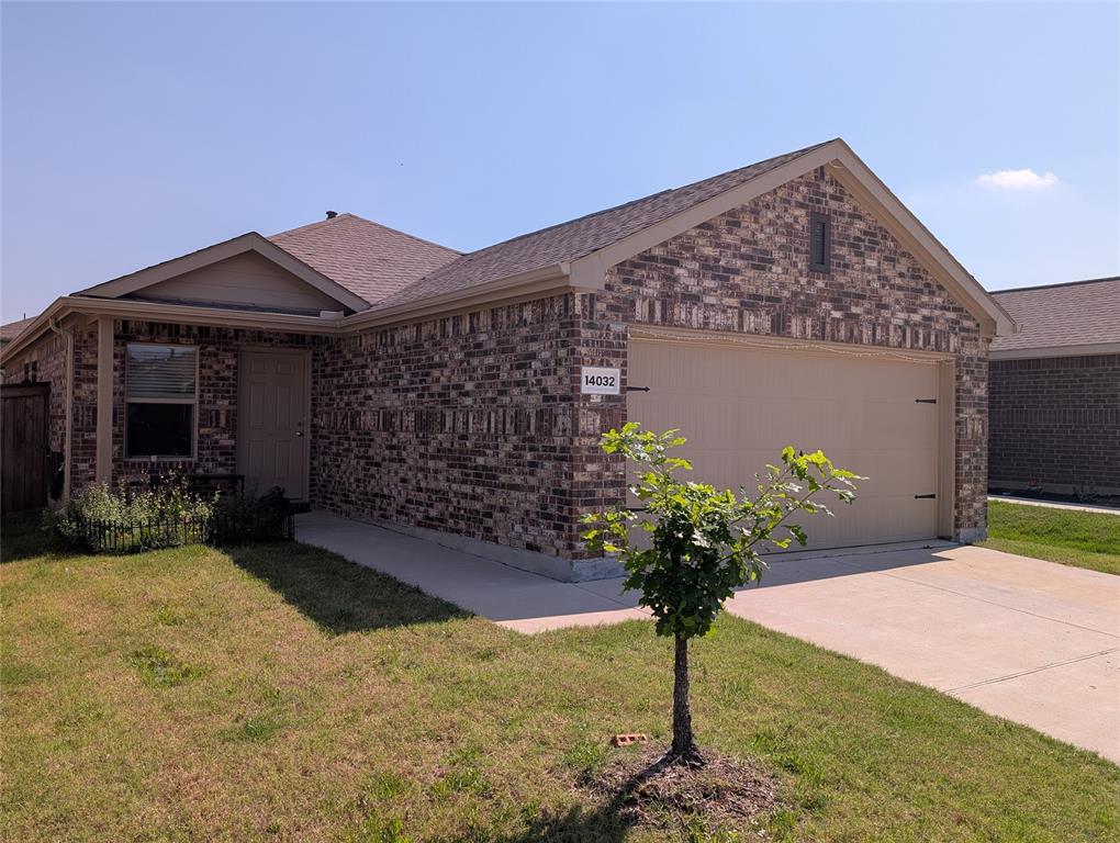 Welcome home! This is the perfect property for a first time homeowner or anyone looking for the perfect place to start their family. With 3 bedrooms ,2 full baths, and a full size backyard, it has plenty of space for growing families and their furry friends. This house is located just minutes from downtown Pilot Point and is a part of a fast-growing collection of communities that are located near the Dallas North Tollway. It could even be the perfect opportunity to add a fantastic investment asset for those looking to expand their portfolio. Come take advantage of an Assumable mortgage with an interest rate under 5% and start making your dreams a reality!