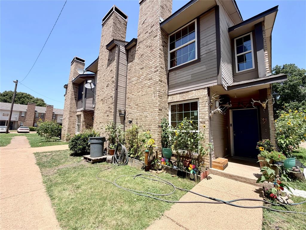 Buckner Terrace Apts - Residential Income