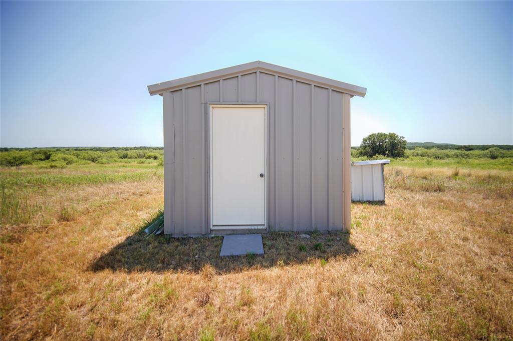 Jacksboro - Land