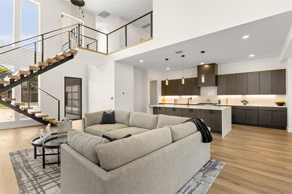 Eagle Point - Residential