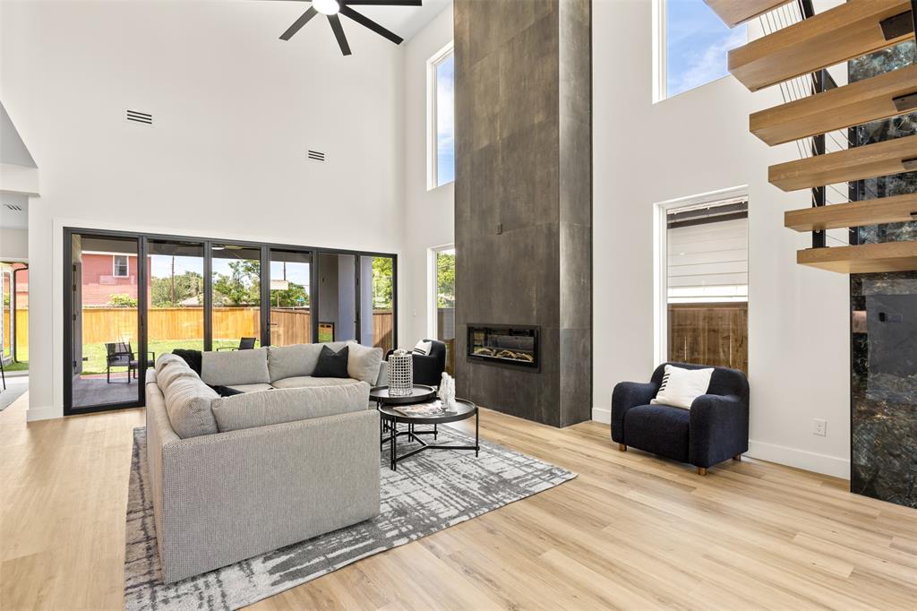 Eagle Point - Residential