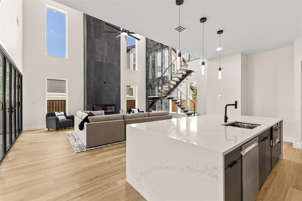 Eagle Point - Residential