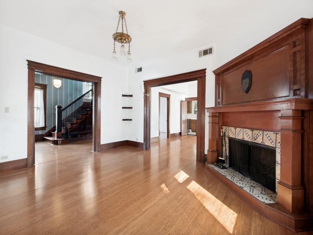 Junius Heights - Residential