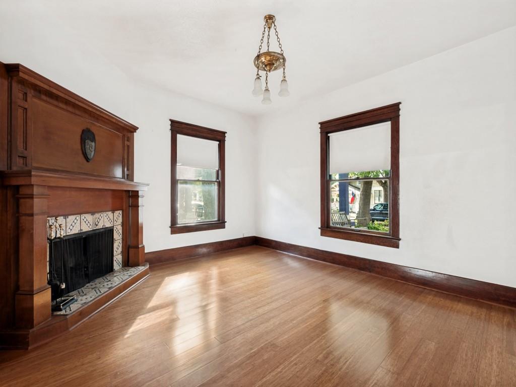 Junius Heights - Residential