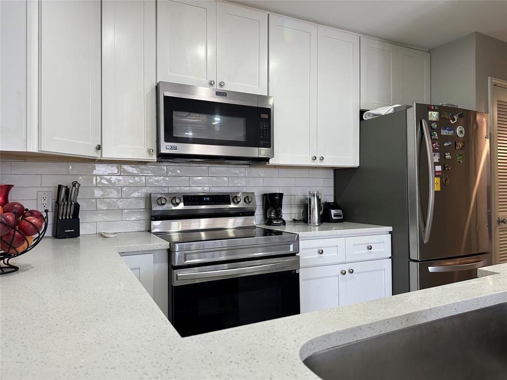 Sable Ridge Condos Ph 01-06 - Residential