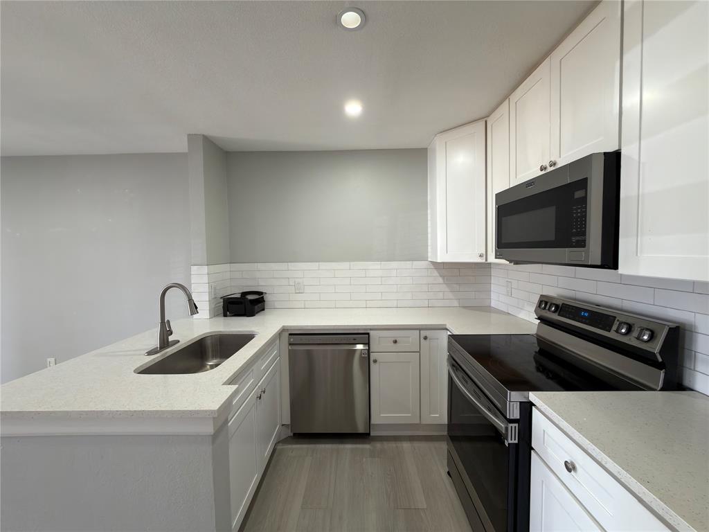 Sable Ridge Condos Ph 01-06 - Residential