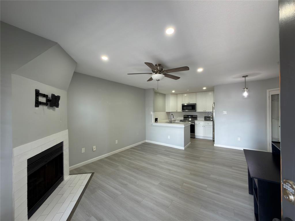 Sable Ridge Condos Ph 01-06 - Residential