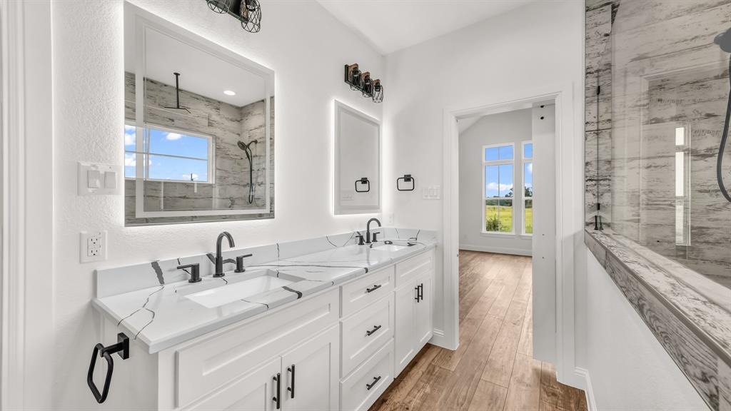 Oak Water Ranch - Residential