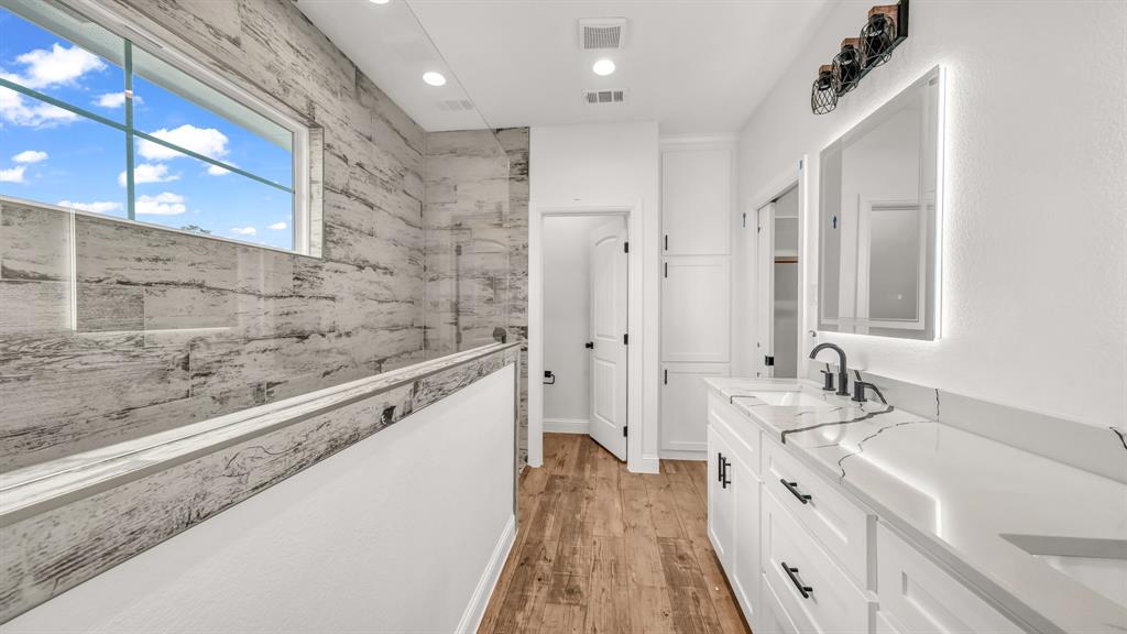 Oak Water Ranch - Residential