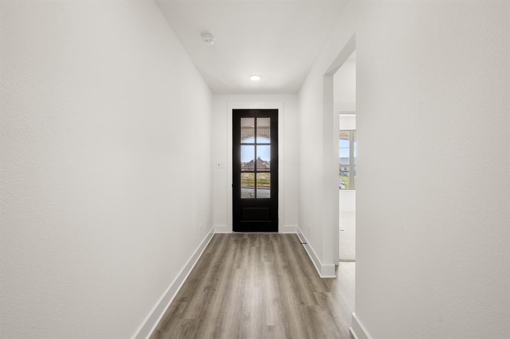 Country Hollow - Residential