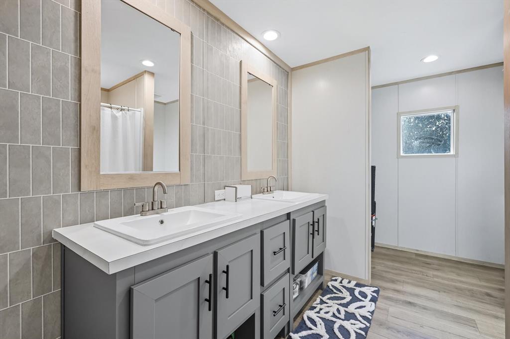 CLAYTON ACRES - Residential