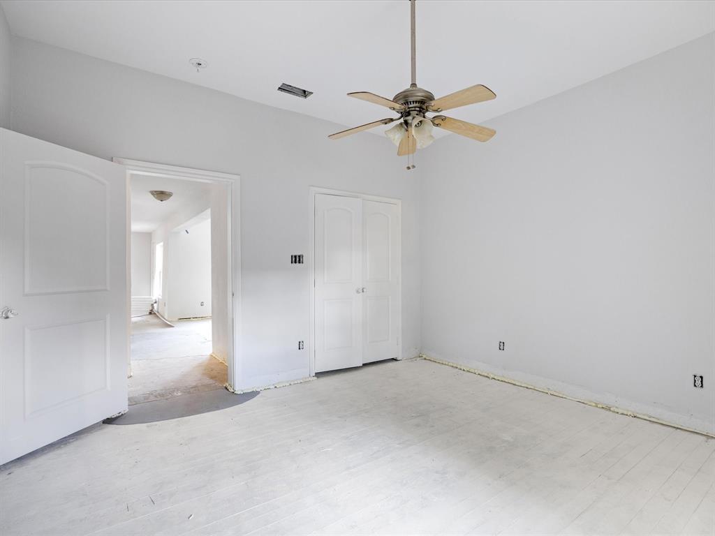 Ennis - Residential
