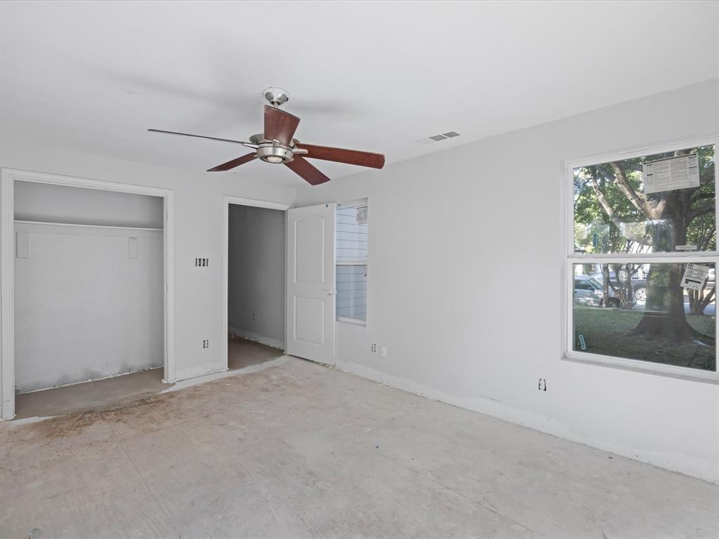 Ennis - Residential