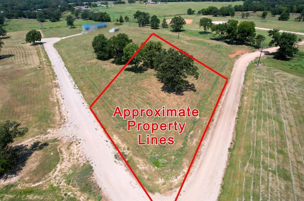Post Oak Lakes - Land