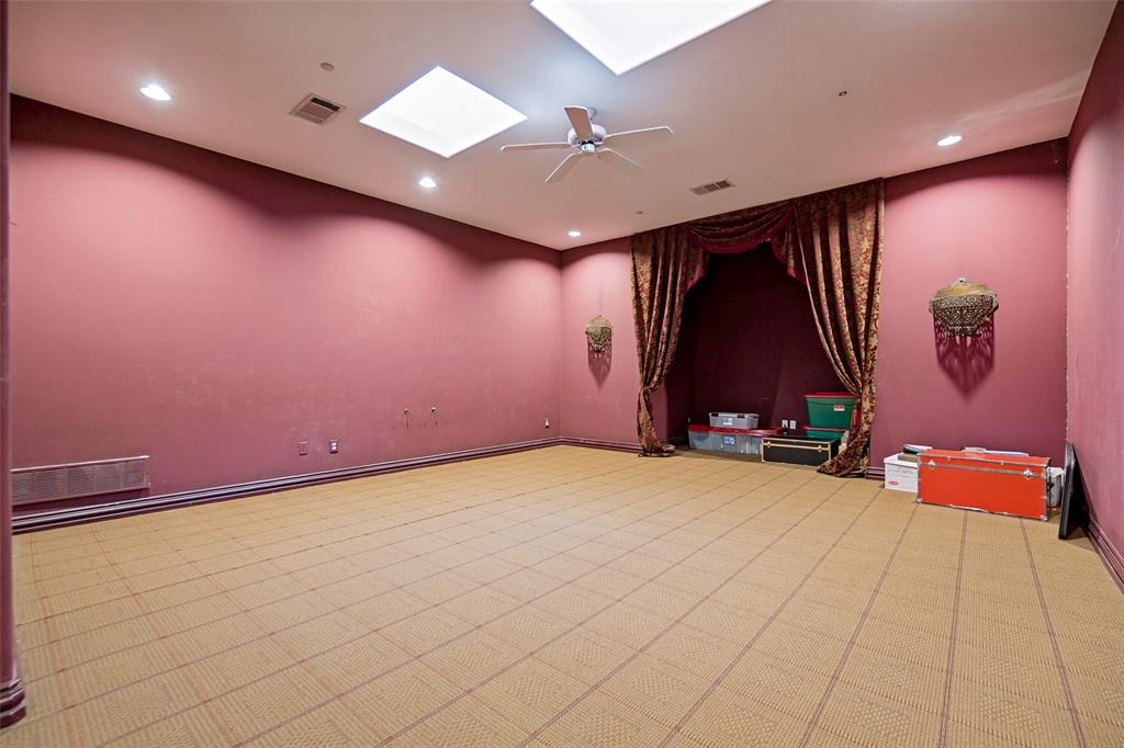 Inwood Townhomes - Residential