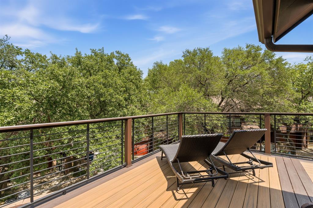Big Thicket Twnhms - Residential