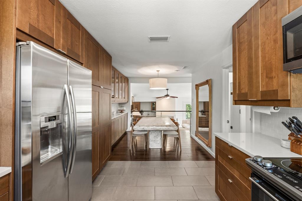 Big Thicket Twnhms - Residential