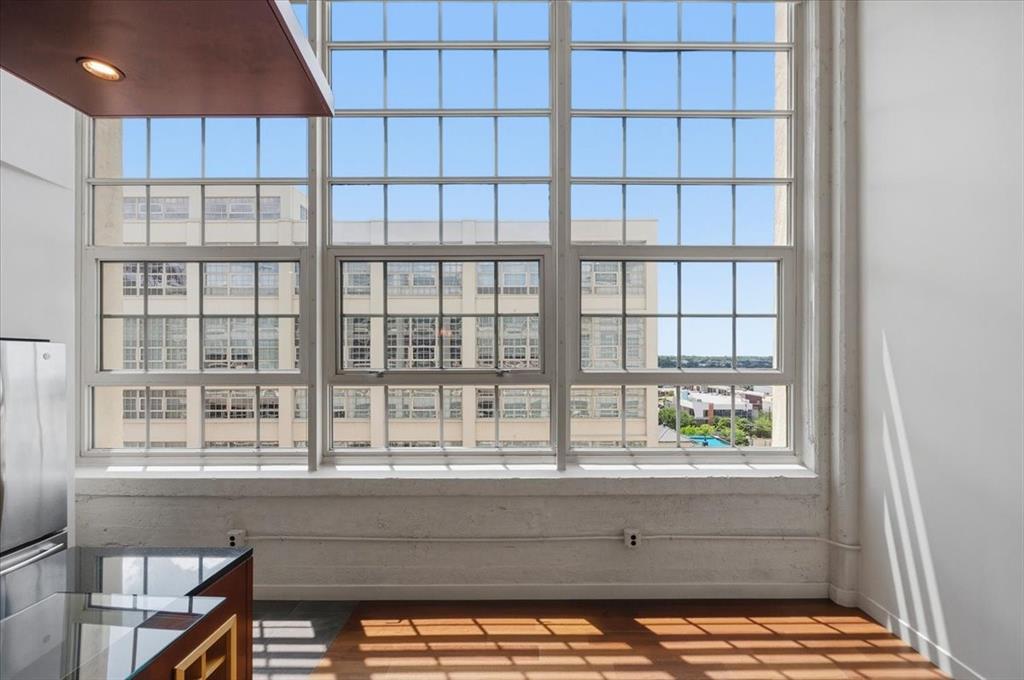 One Montgomery Plaza Residence Condo - Residential