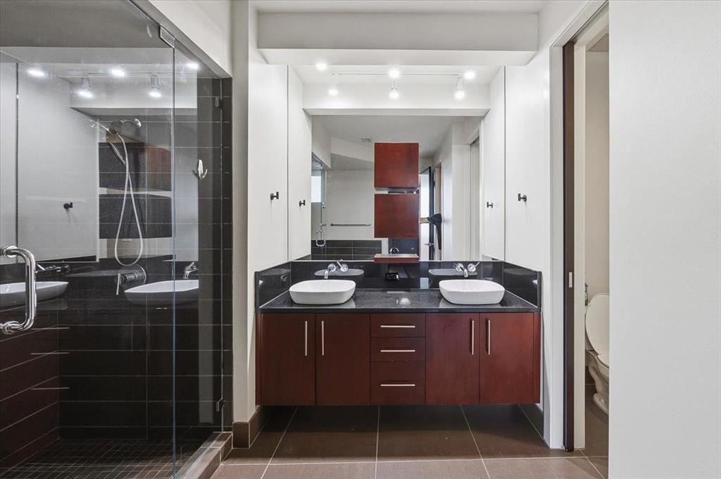 One Montgomery Plaza Residence Condo - Residential