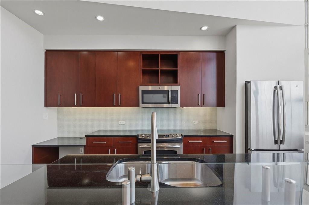 One Montgomery Plaza Residence Condo - Residential